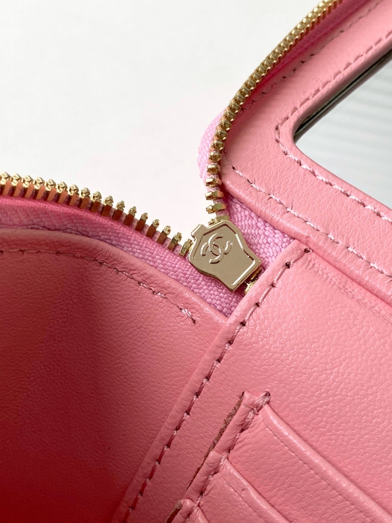 Ch**el cosmetic bags